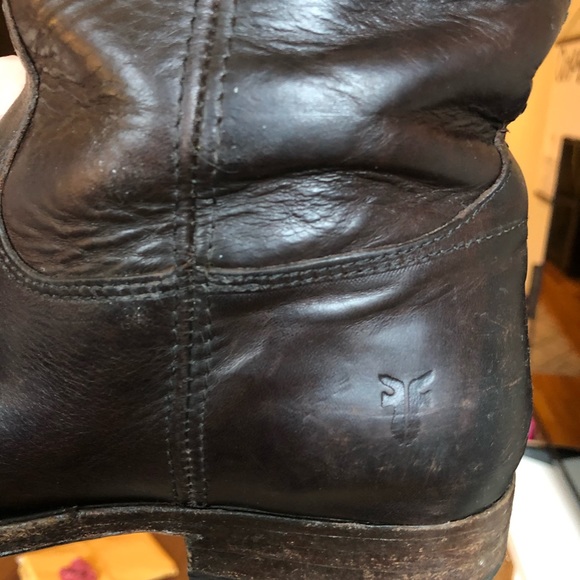 FRYE Melissa Button Boots - Dark Brown - 8.5 - Picture 6 of 7